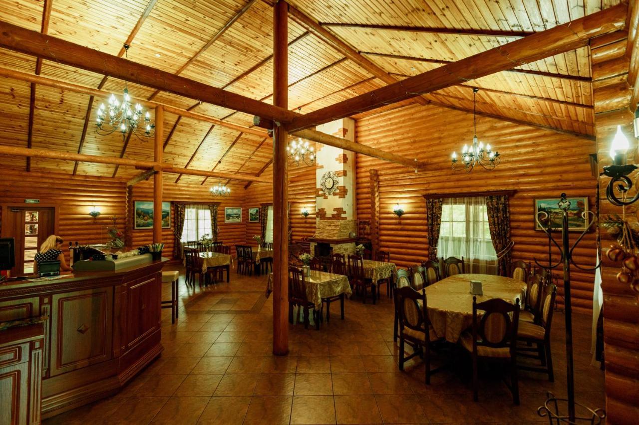 Lisova Kazka Hotel Zhdeniievo Exterior photo