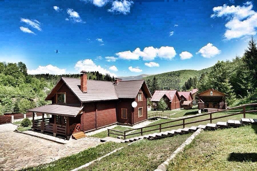 Lisova Kazka Hotel Zhdeniievo Exterior photo